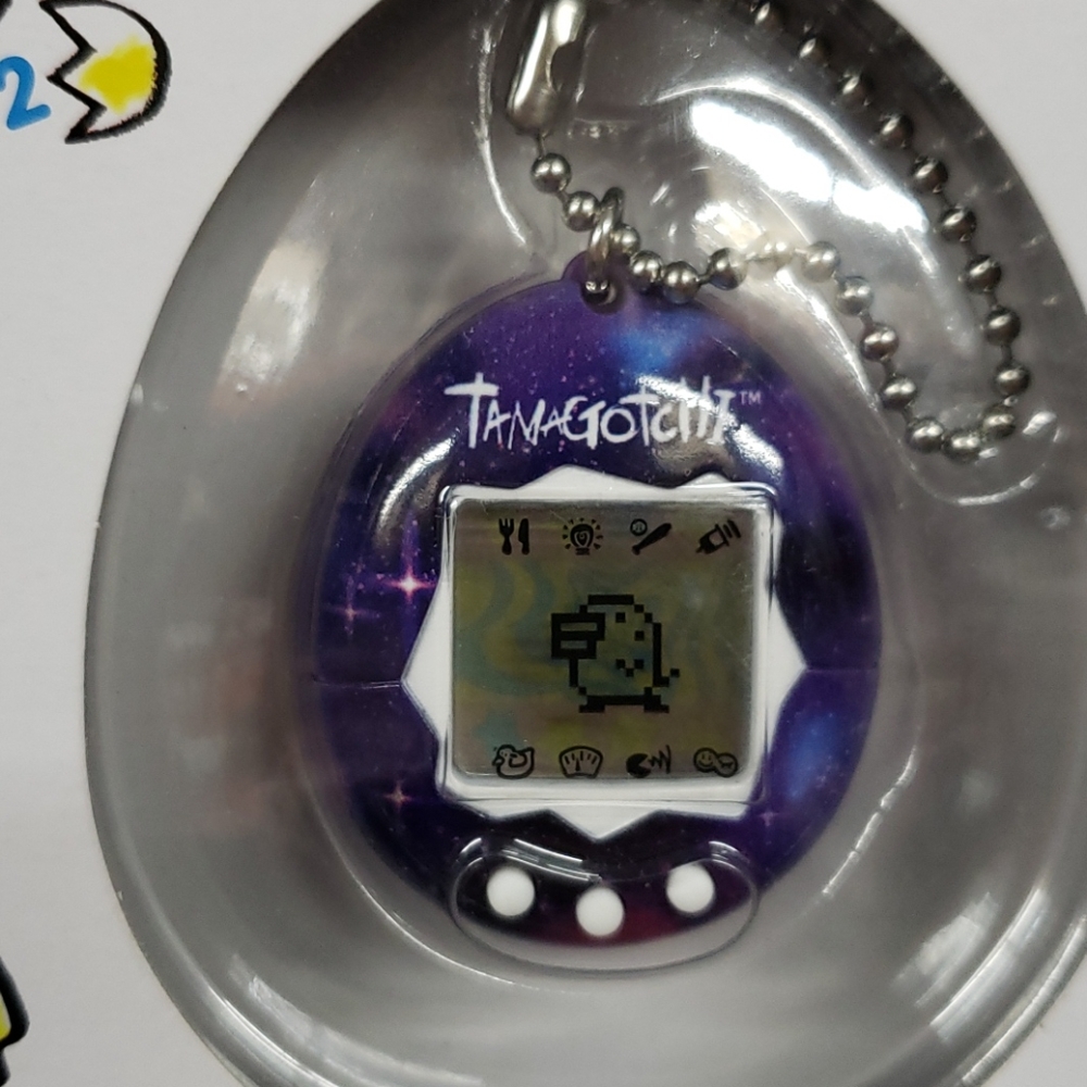 The Original Tamagotchi Generation 2 Virtual Pet - Picture 2 of 4